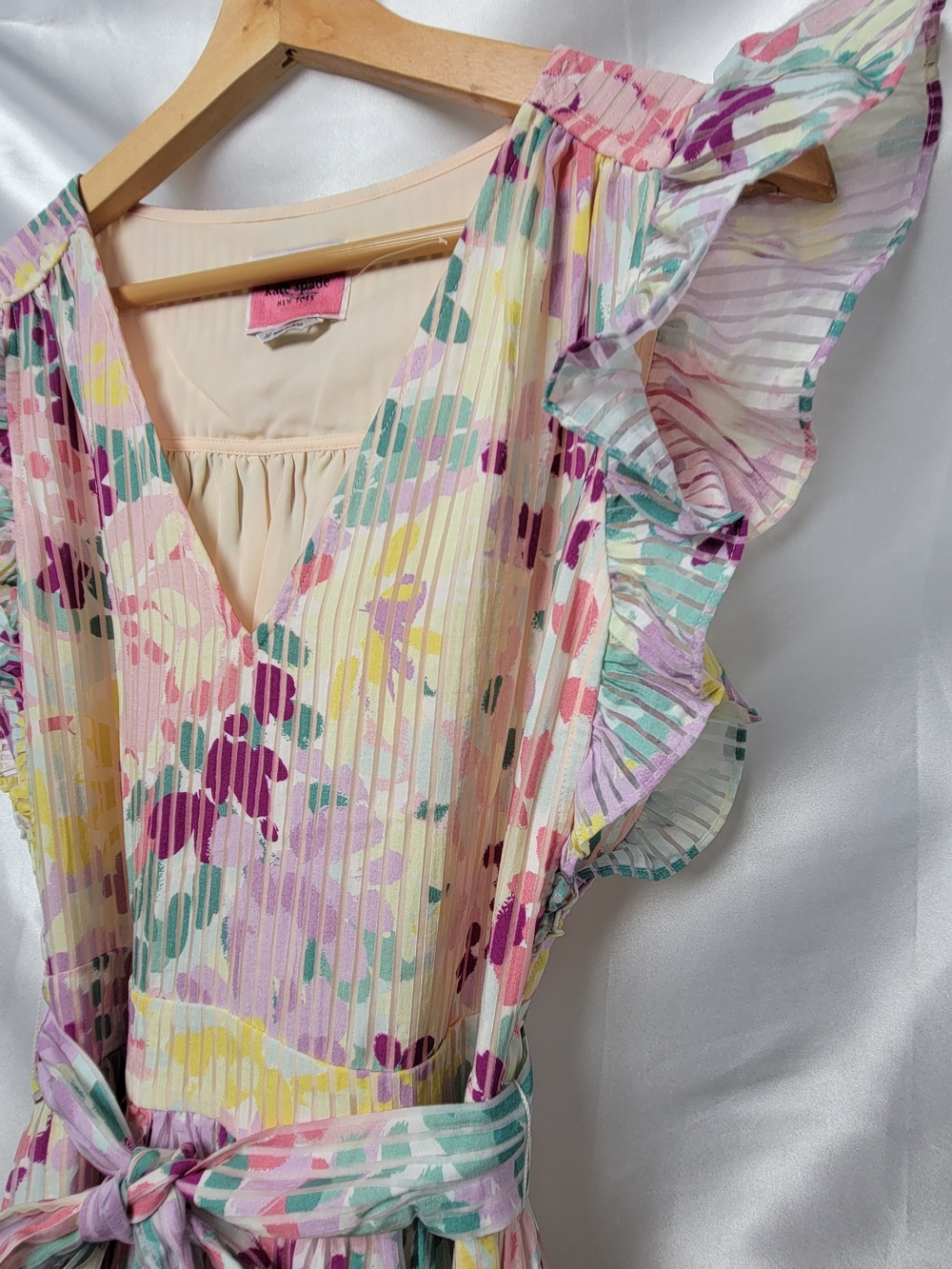 Kate Spade Pleated Floral Midi Dress Belted Flutter Sleeve Size 10 New W/O Tags - Picture 3 of 9